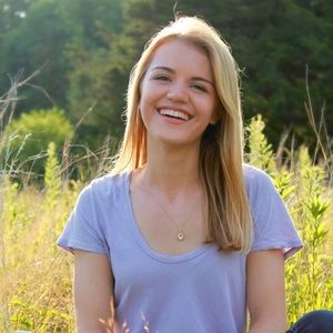 Meet your Posher, Noelle